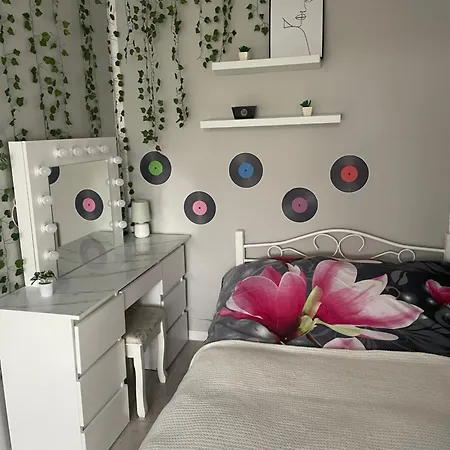 Mieszkanie Na Z Wyposazeniem